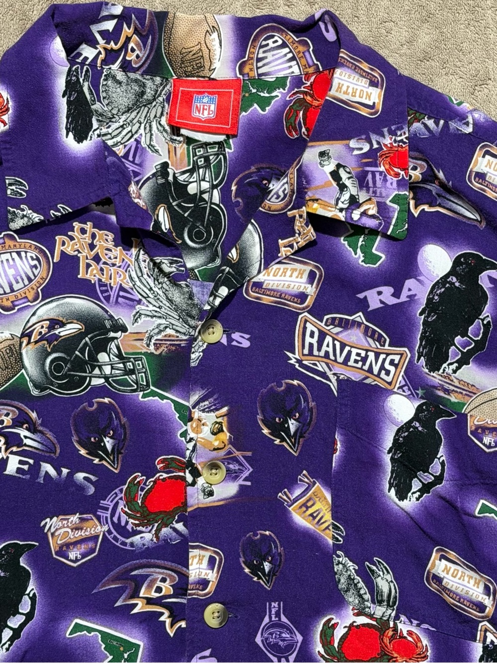 VINTAGE Baltimore Ravens Hawaiian Shirt Men’s XL AOP Button Down NFL Football
